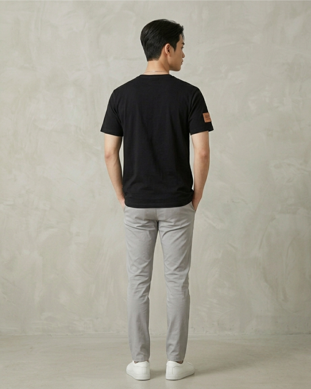 Urban Accent Tee　 (Black)