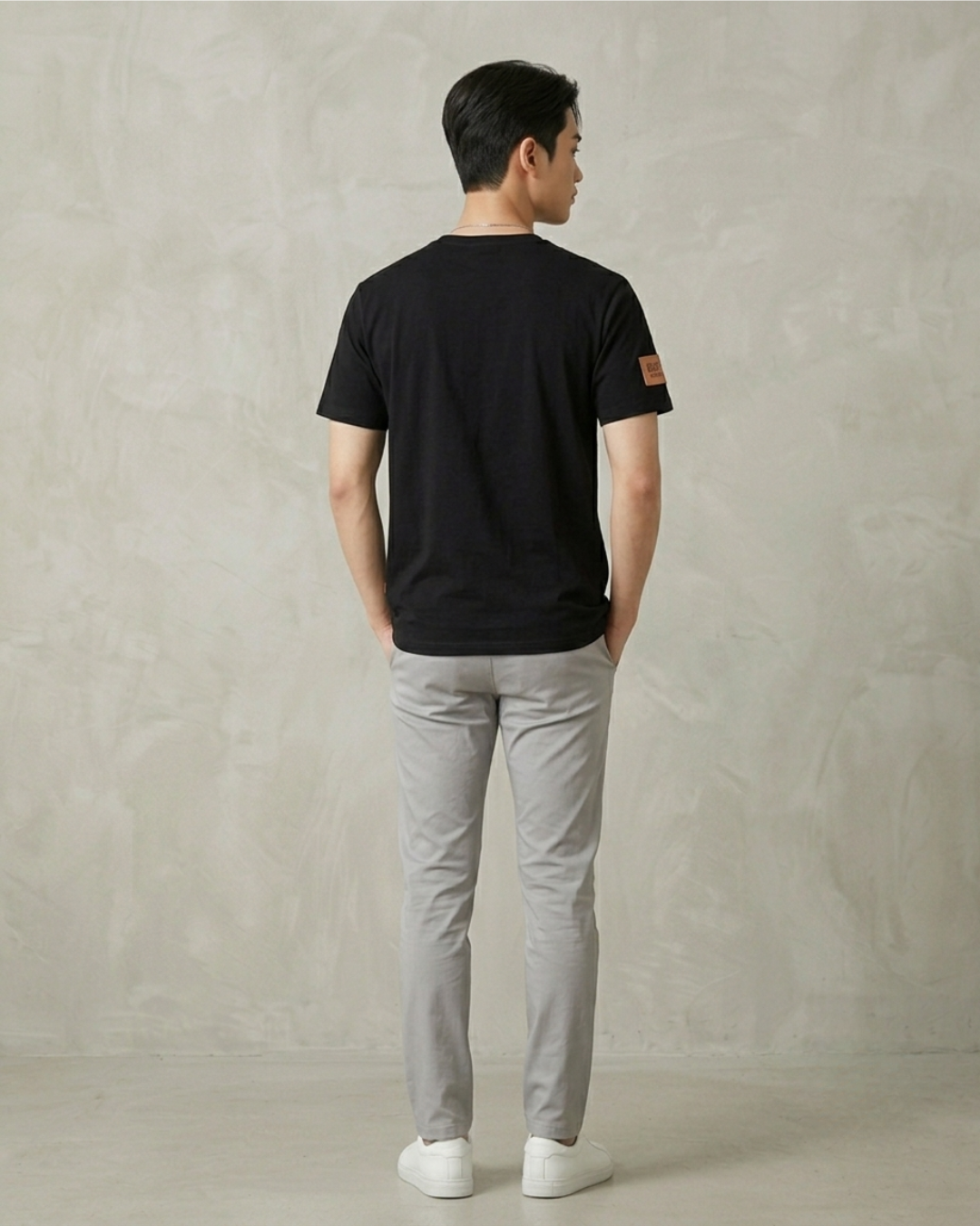 Urban Accent Tee　 (Black)