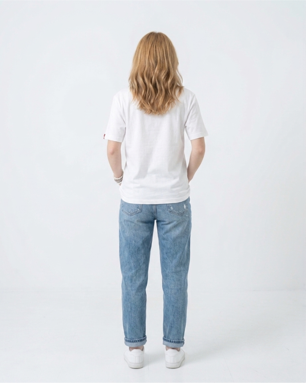 BUSIT I.S Essential Tee