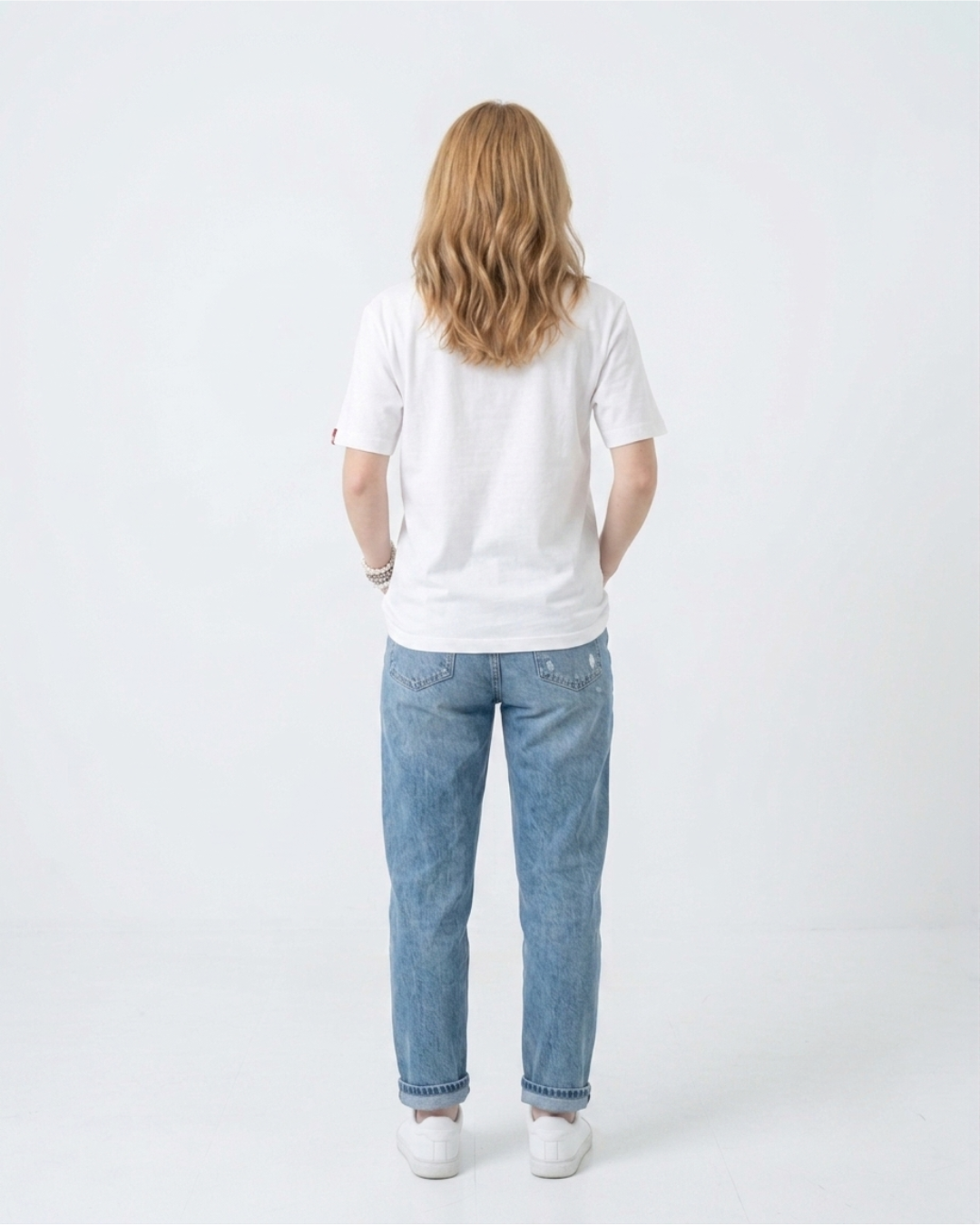 BUSIT I.S Essential Tee